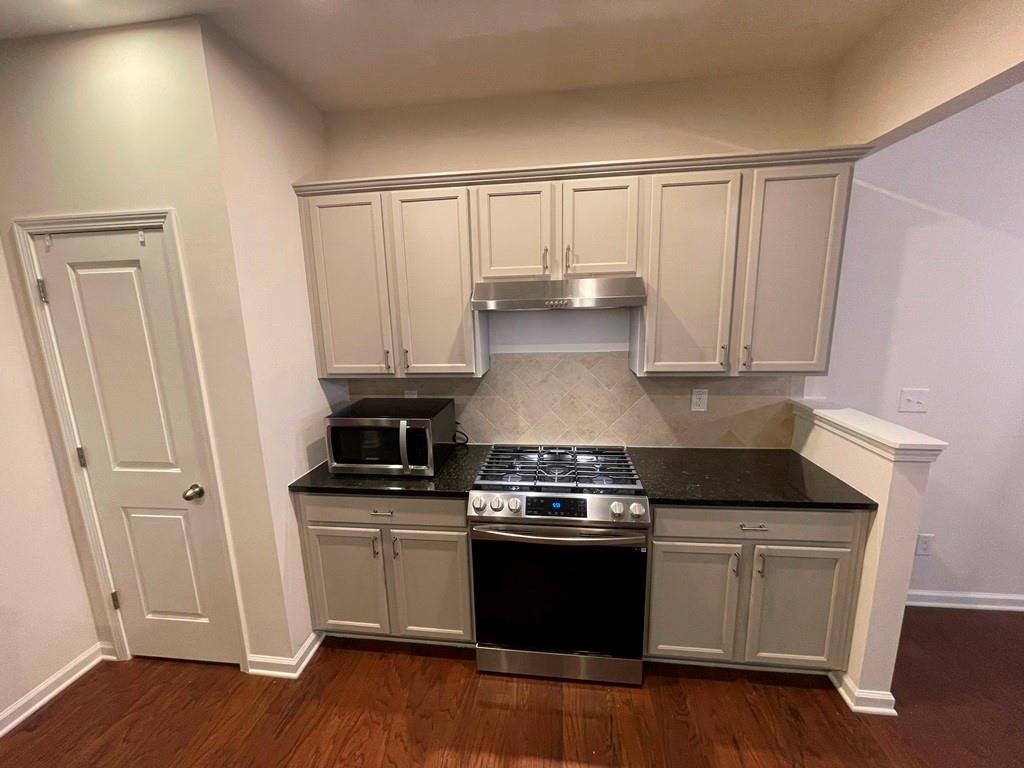 Deerfield Green - Residential Lease