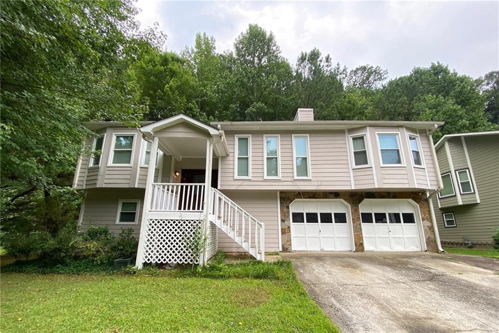 1326 Williamsburg Lane
