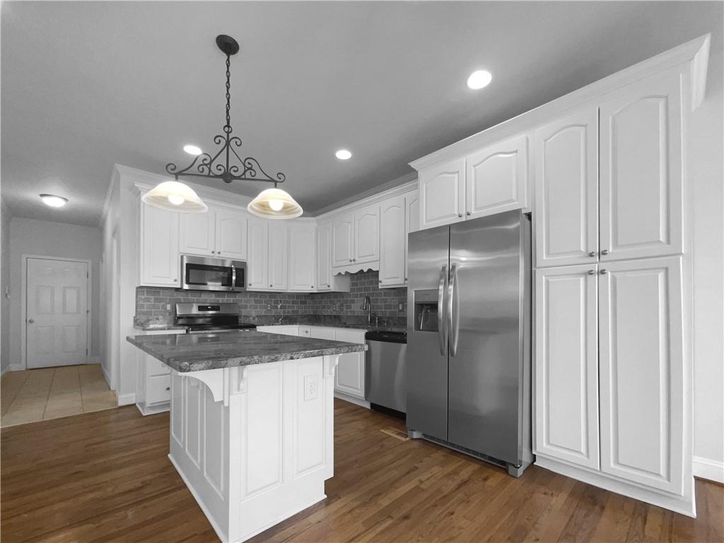 9585 Grande Drive, Winston, Georgia image 4