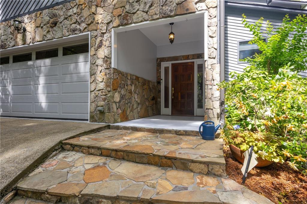 4328 Valley Trail Drive SE