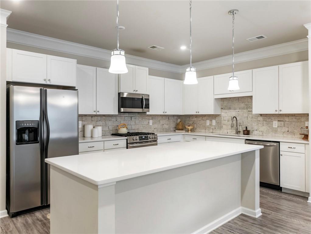 2333 Buford Town Drive