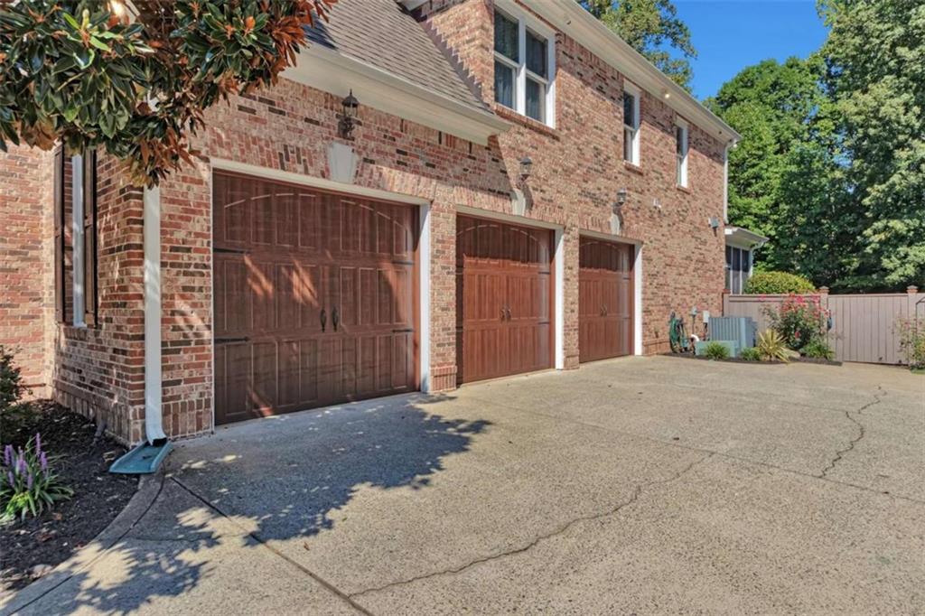 1421 Castlebrooke Way