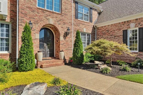 Homes For Sale - 1421 Castlebrooke Way<br/> Marietta, GA 30066