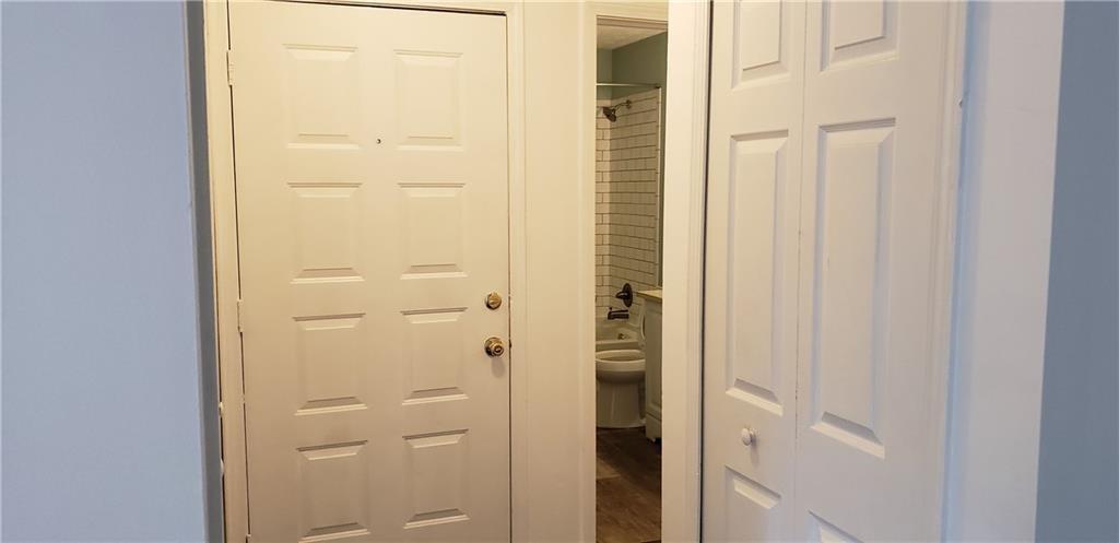 Country Place - Residential Lease