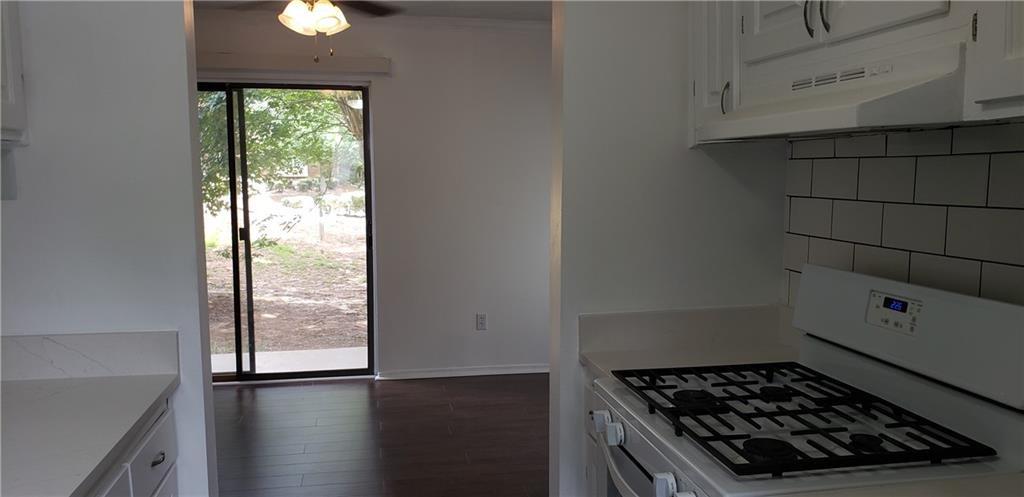 Country Place - Residential Lease