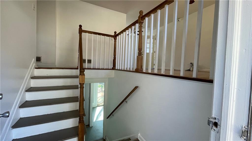 893 Boca Raton Dr Dr, Forest Park, Georgia image 2