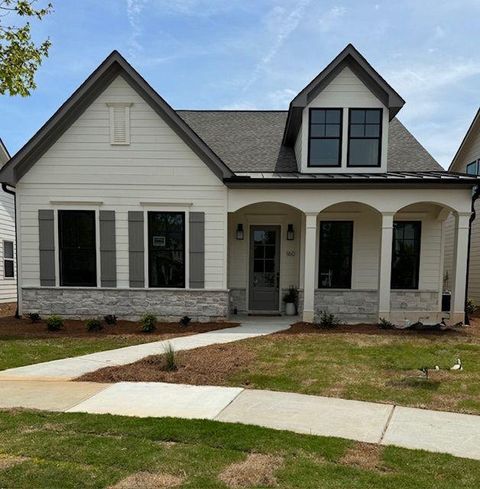 160 South Village Avenue Holly Springs GA 30115