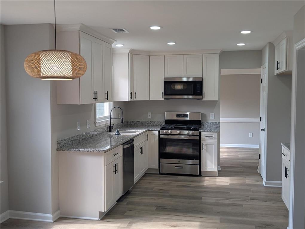 2200 Carlysle Cove Drive