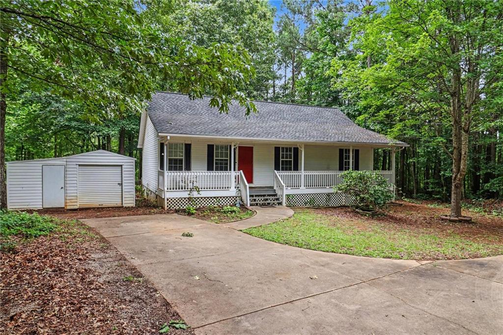 425 Tommy Thompson Way