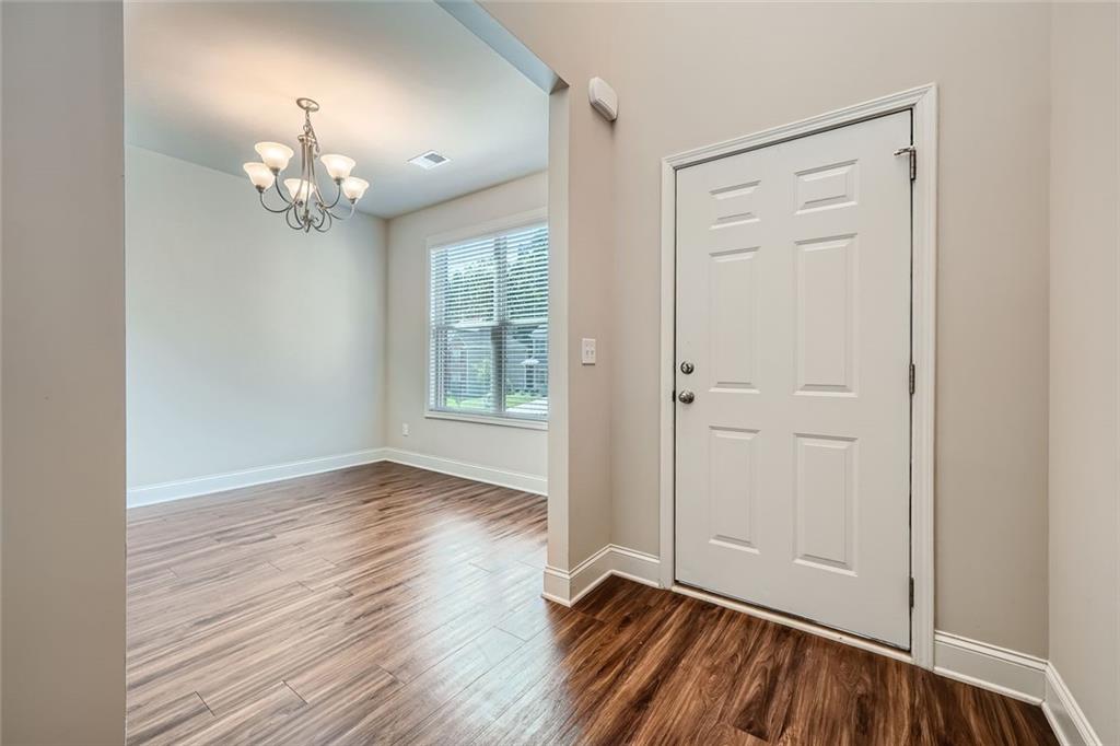 332 Dublin Way, Dallas, Georgia image 4