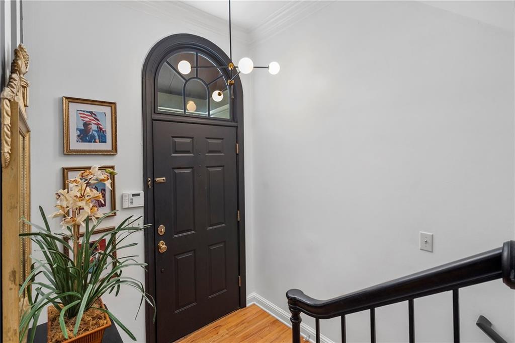 1237 Brookhaven Park Place NE