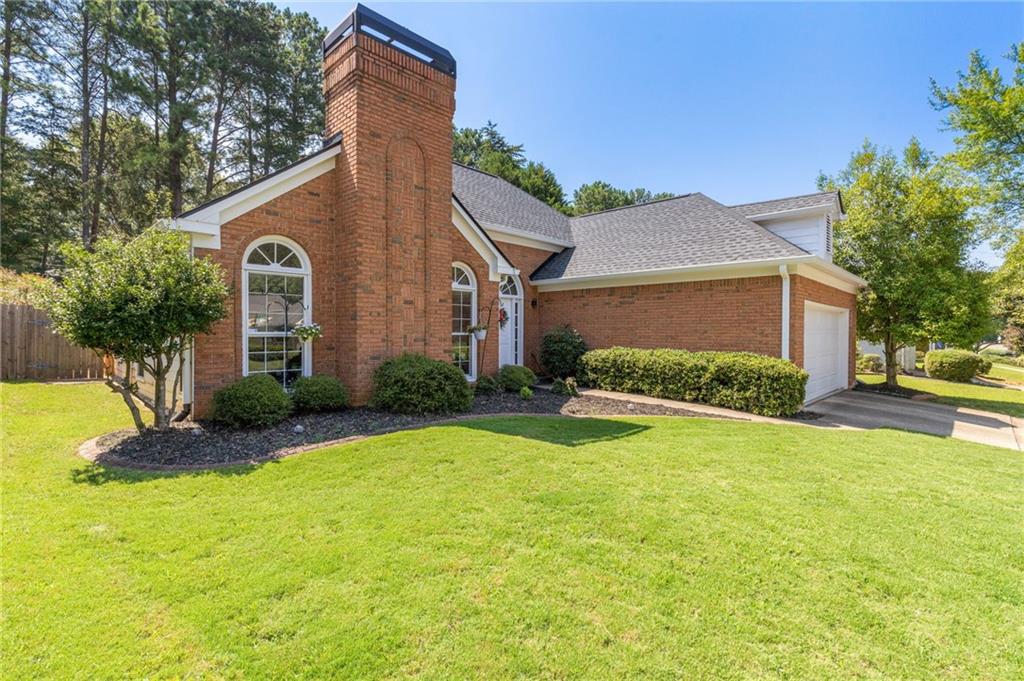 180 Glen Holly Drive