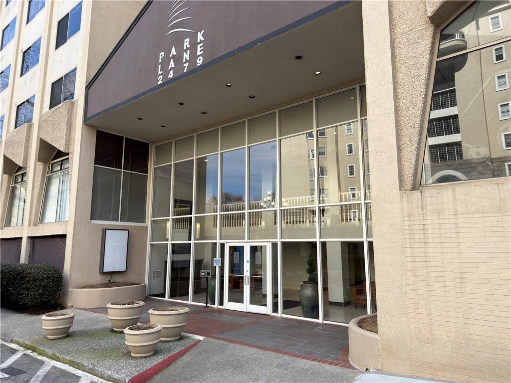 2479 Peachtree Road NE 1714