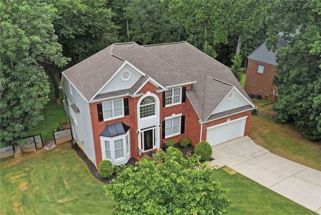 6353 Chestnut Parkway