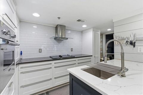 2855 Peachtree Road NE 124 Atlanta GA 30305