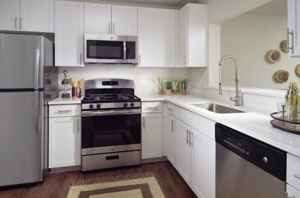 8 Cumberland Way 2-224