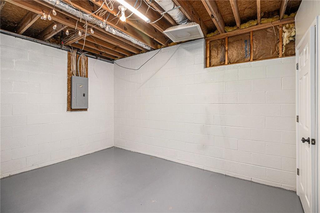 Towns Harbor - Residential