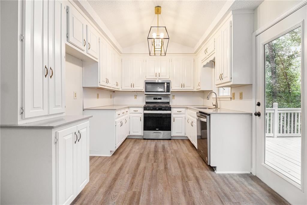 Towns Harbor - Residential