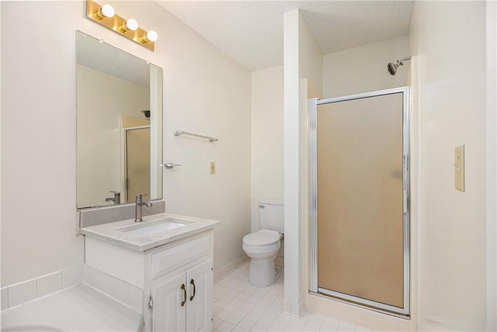 Towns Harbor - Residential