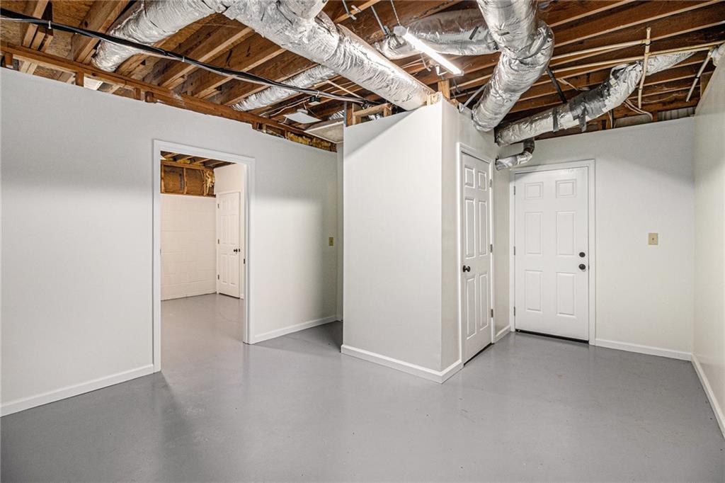 Towns Harbor - Residential