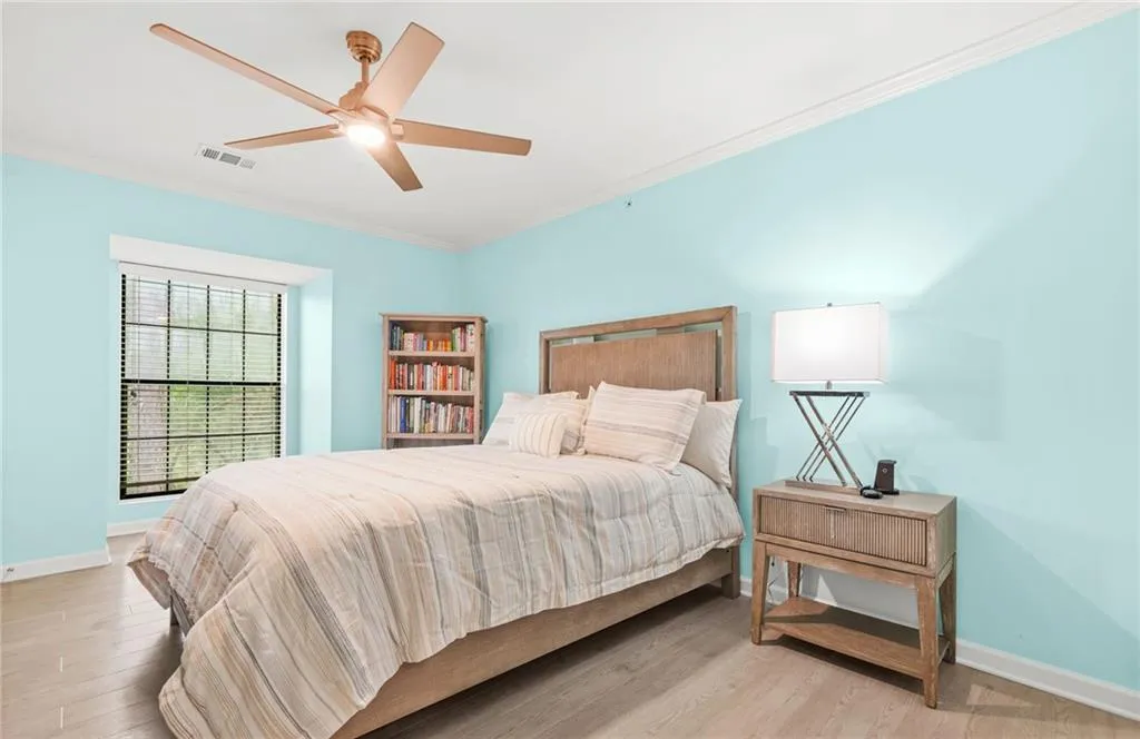 Atlanta, Georgia 30324, United States, 2 Bedrooms Bedrooms, ,2 BathroomsBathrooms,Residential,Active,158260