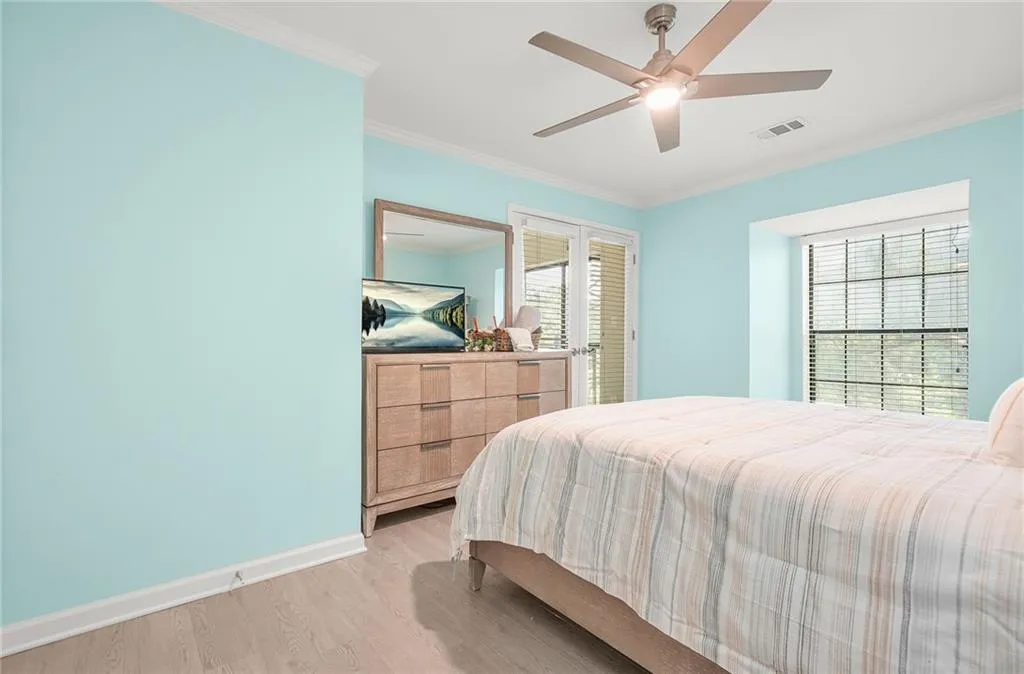 Atlanta, Georgia 30324, United States, 2 Bedrooms Bedrooms, ,2 BathroomsBathrooms,Residential,Active,158260