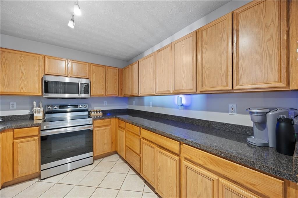 6690 Villa Court