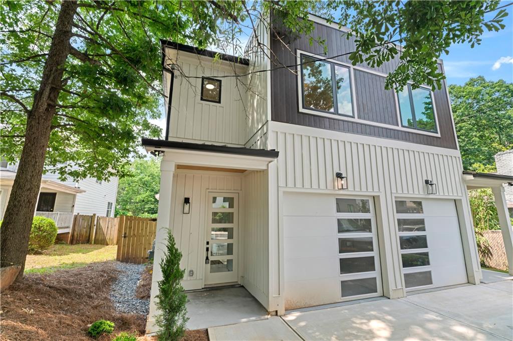 1238 Memorial Drive SE B