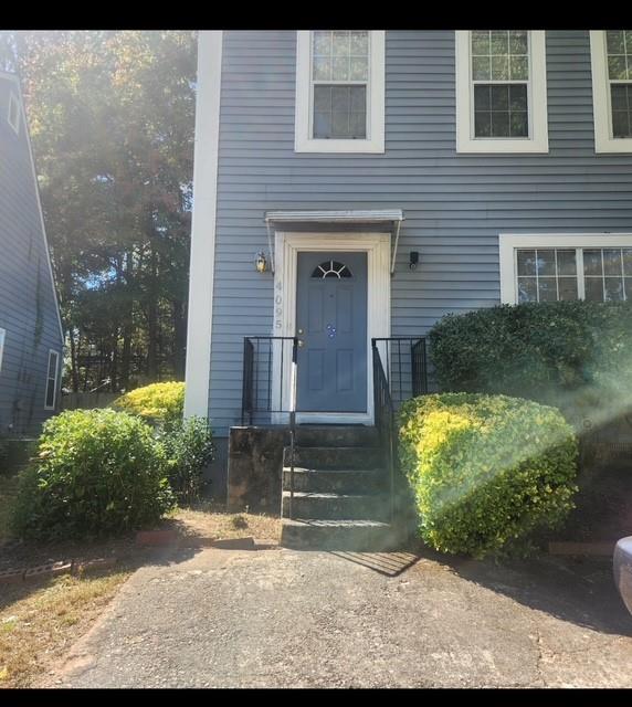 Charming Home with Endless Potential in a Great Location!
Welcome to this well-loved 3-bedroom, 2-bathroom home nestled in an established neighborhood. Offering almost 1500 square feet of living space, this property is perfect for buyers looking to add their personal touch and make it their own. Inside, you'll find a spacious layout with original hardwood floors, a spacious living area, and a large kitchen ready for your dream design. Outside, enjoy a private backyard, mature landscaping, and a patio ideal for relaxing or entertaining. With solid bones, this home is a fantastic opportunity for investors, first-time buyers, or anyone looking to build sweat equity. Located close to schools, shopping, dining, and I85, the convenience is unbeatable.
Bring your imagination and make this home shine again—schedule your showing today! Please contact the listing agent to view the home. COME WITH YOUR BEST OFFER.