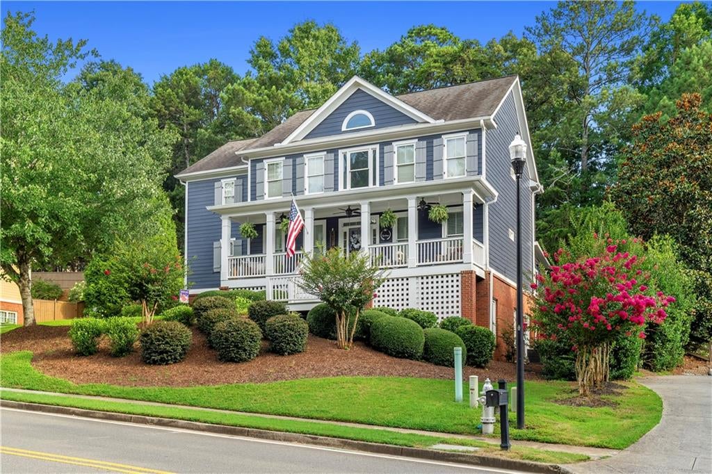 321 River Green Avenue