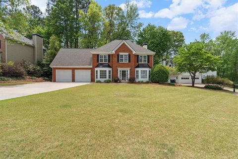 Homes For Sale - 931 Grandview Way<br/> Acworth, GA 30101