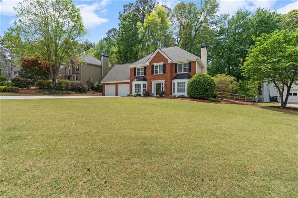 931 Grandview Way NW