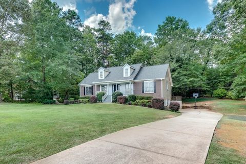 A home in Mcdonough