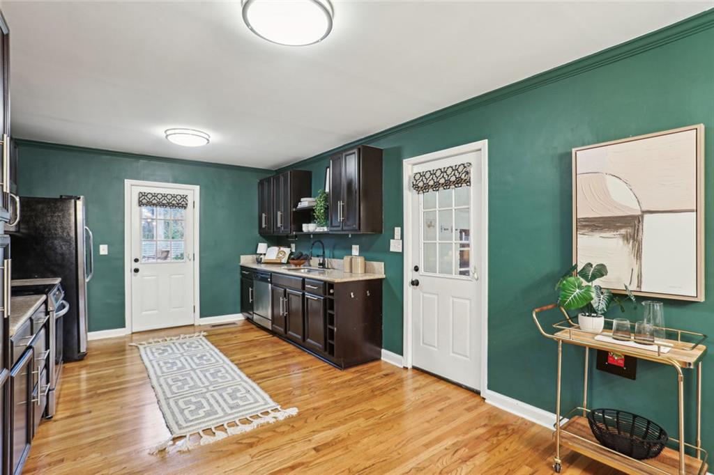 1322 Elmhurst Circle, Atlanta, Georgia image 16