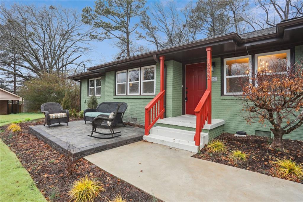 1322 Elmhurst Circle, Atlanta, Georgia image 3