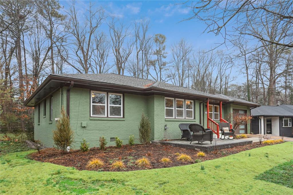 1322 Elmhurst Circle, Atlanta, Georgia image 2