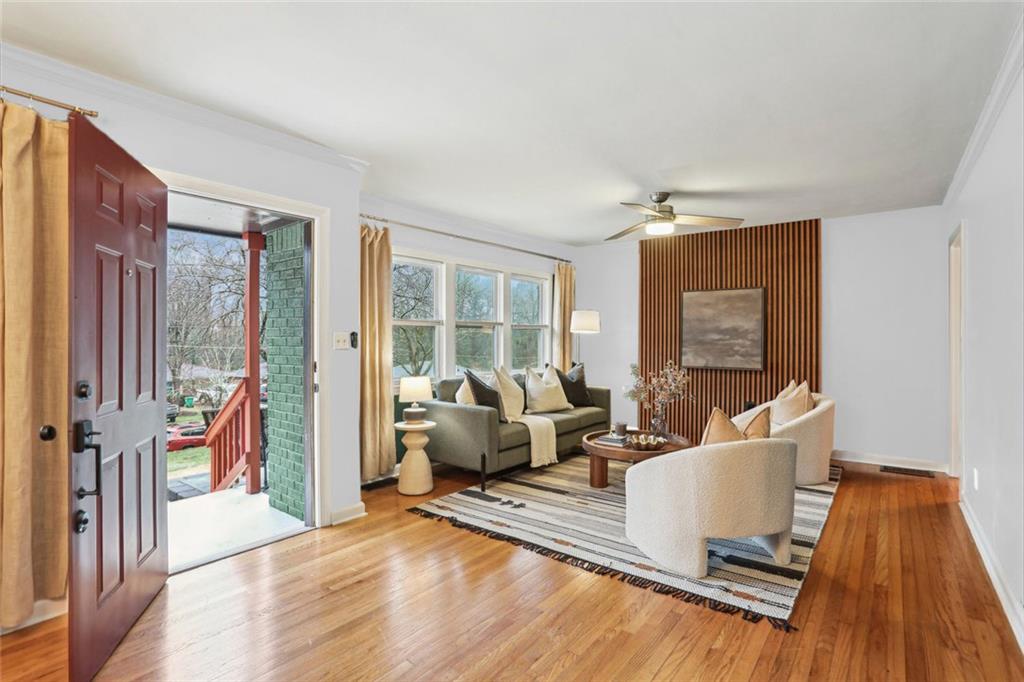 1322 Elmhurst Circle, Atlanta, Georgia image 7