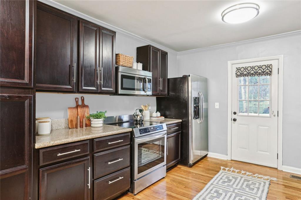 1322 Elmhurst Circle, Atlanta, Georgia image 21