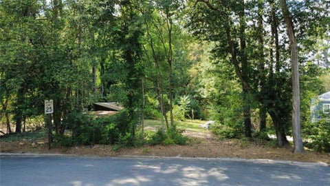 Vacant Land For Sale - 1270 Woods Circle<br/> Brookhaven, GA 30324