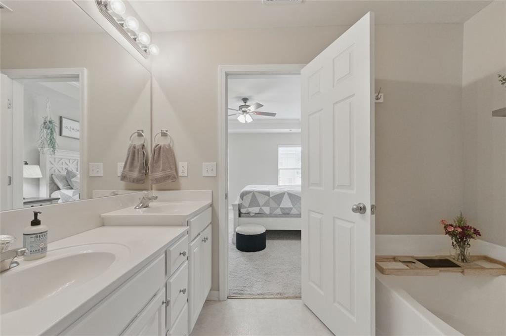 The Arbors at Sugarloaf - Residential