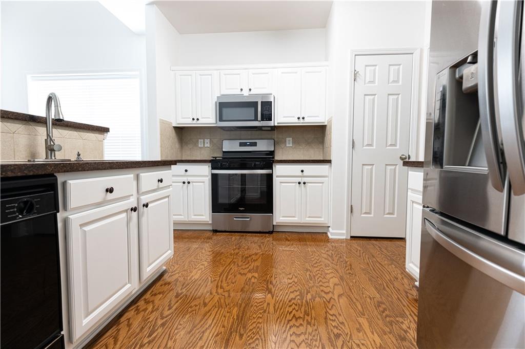 3277 Wyesham Circle, Duluth, Georgia image 15