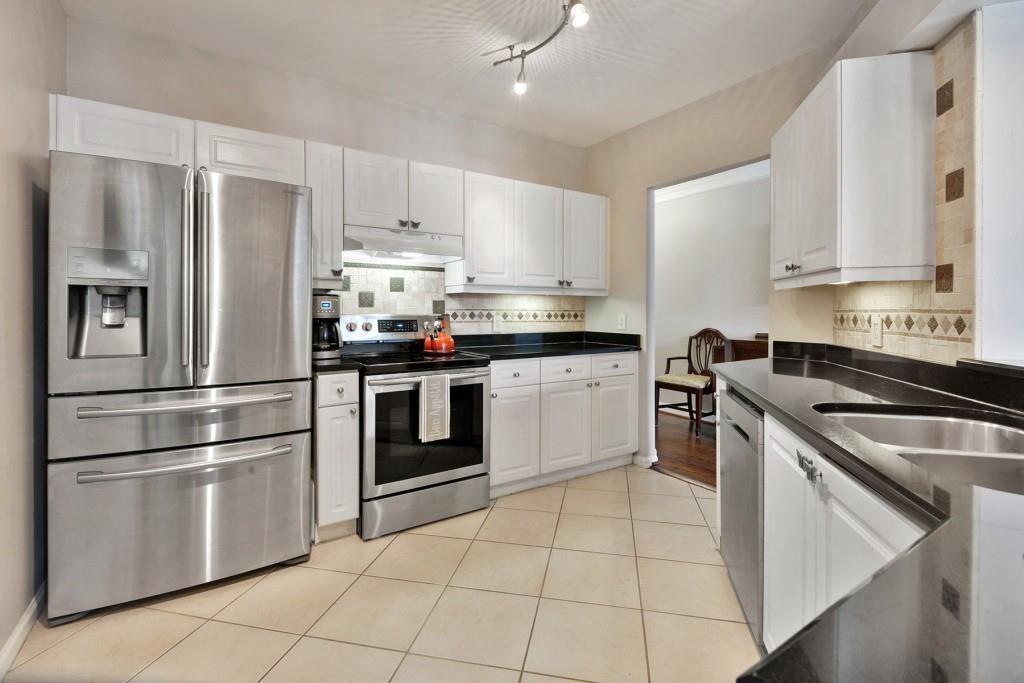 Meridian Buckhead - Residential