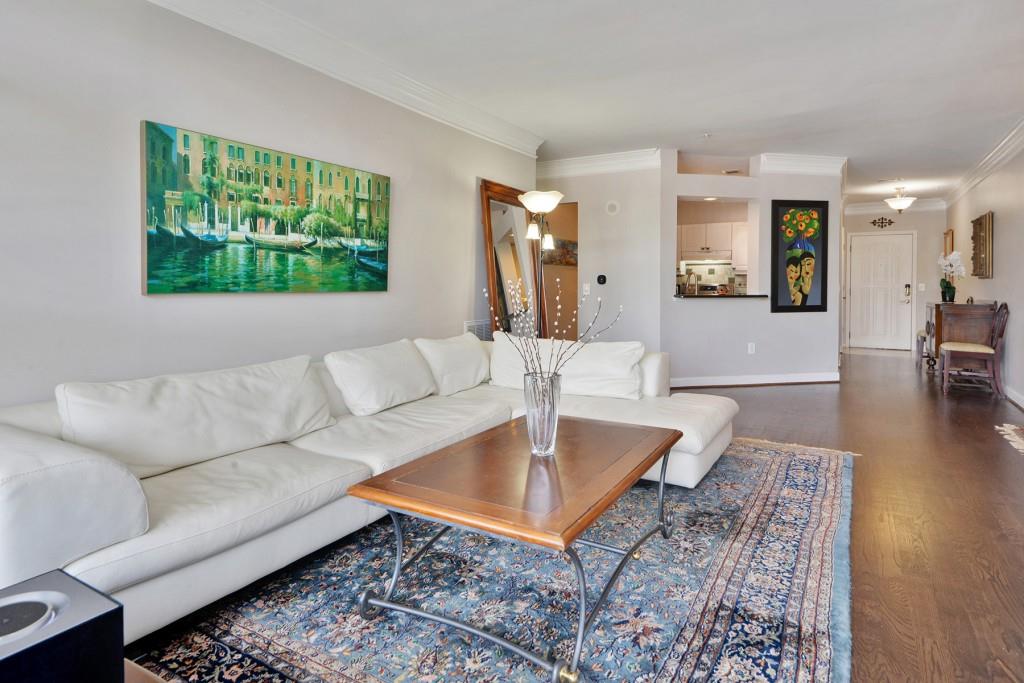 3334 Peachtree Road NE 109