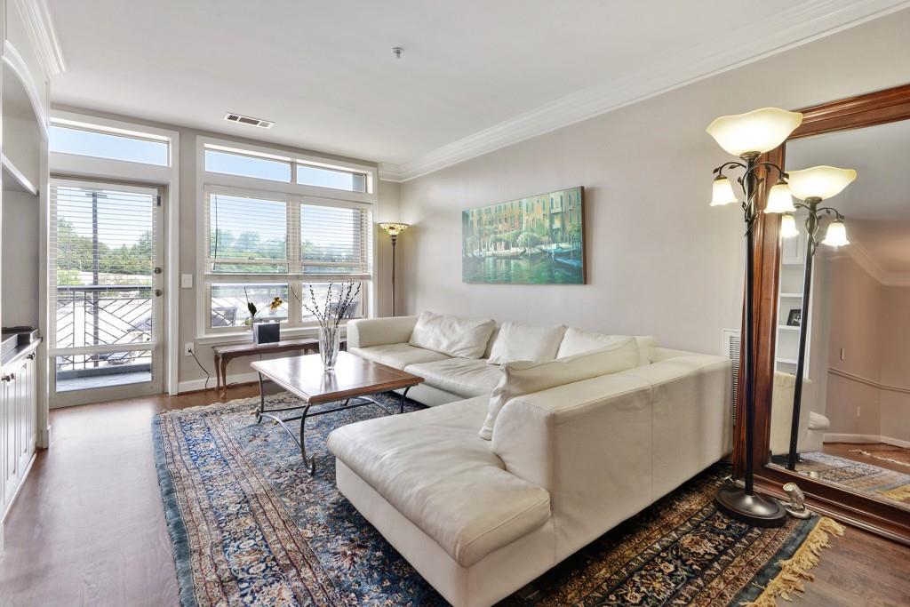 3334 Peachtree Road NE 109