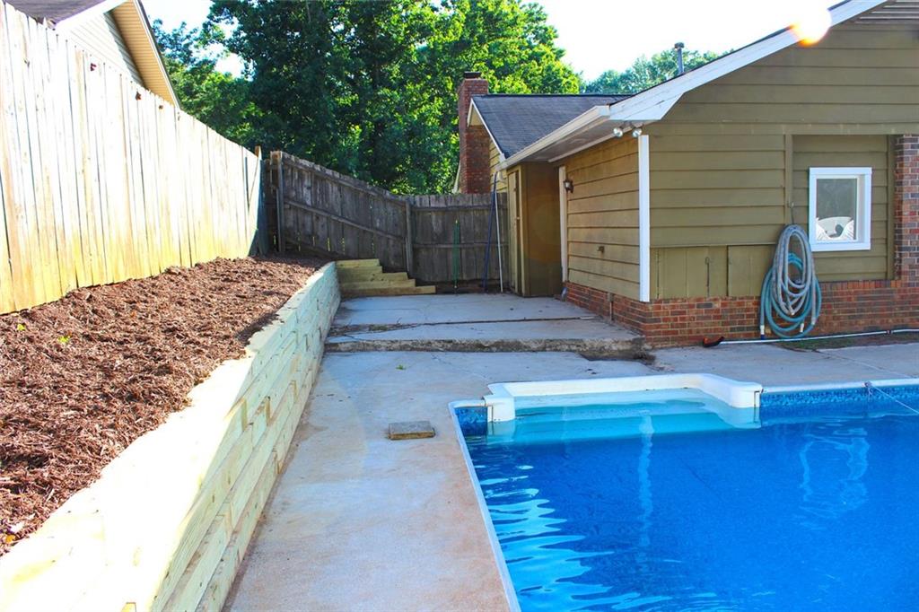 3101 Esther Drive