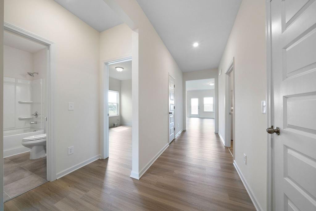 115 Hadley Way SW