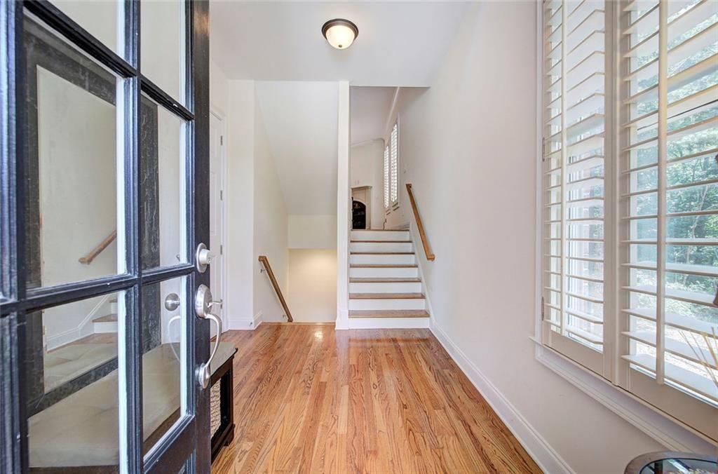 5205 Waters Edge Trail