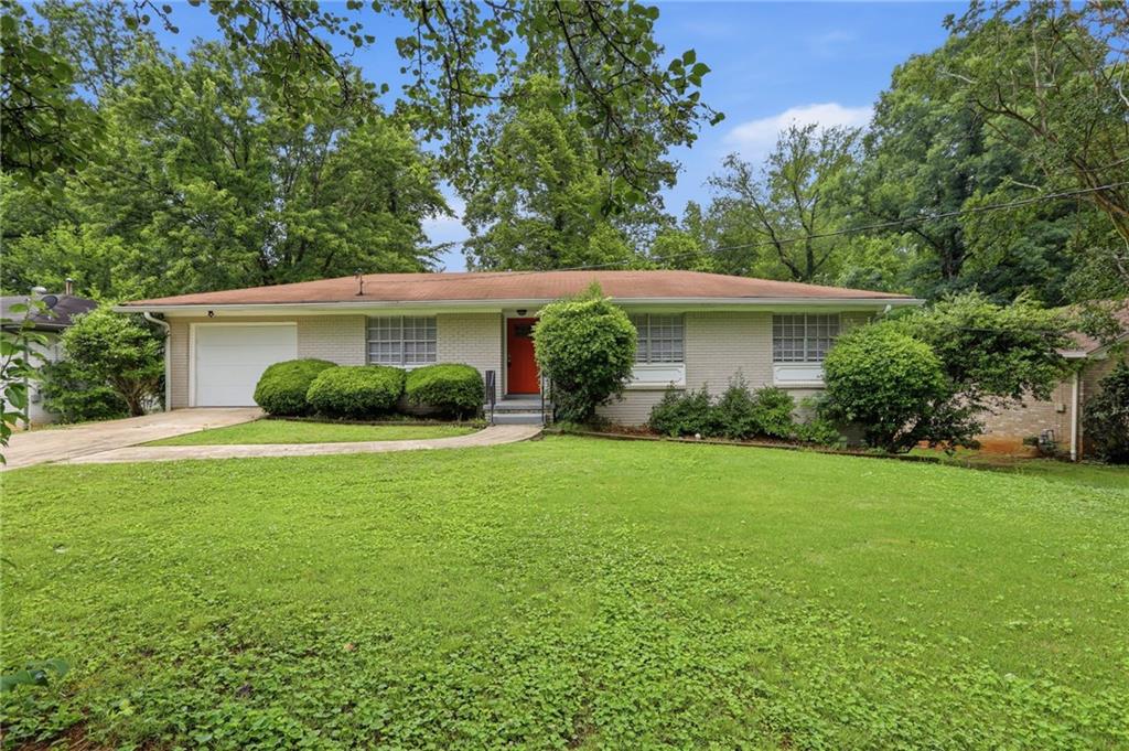 Photo of 2225 Emerald Castle Drive, Decatur, GA 30035 (MLS # 7835610)
