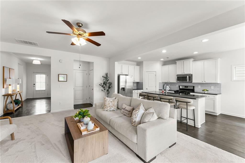 4511 Country Manor Walk