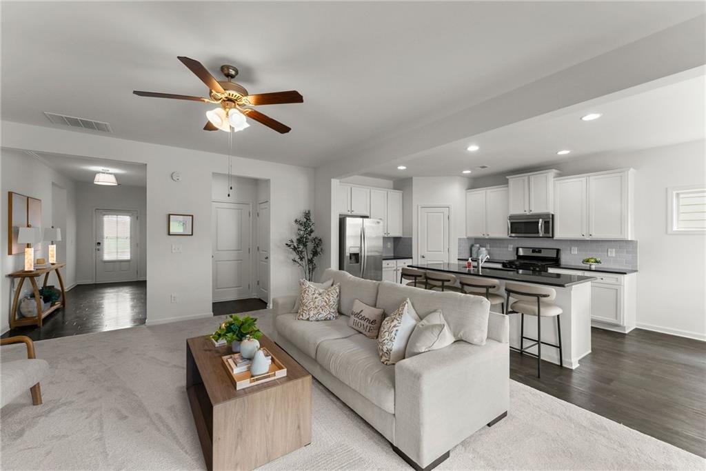 4511 Country Manor Walk